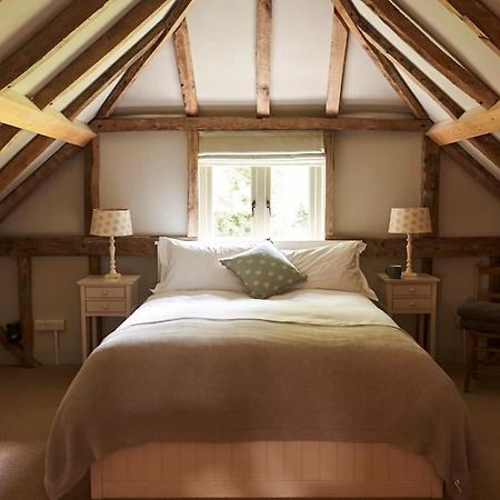 Villa Stride'S Barn Whiteparish Esterno foto