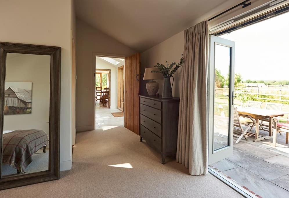 Villa Stride'S Barn Whiteparish Esterno foto